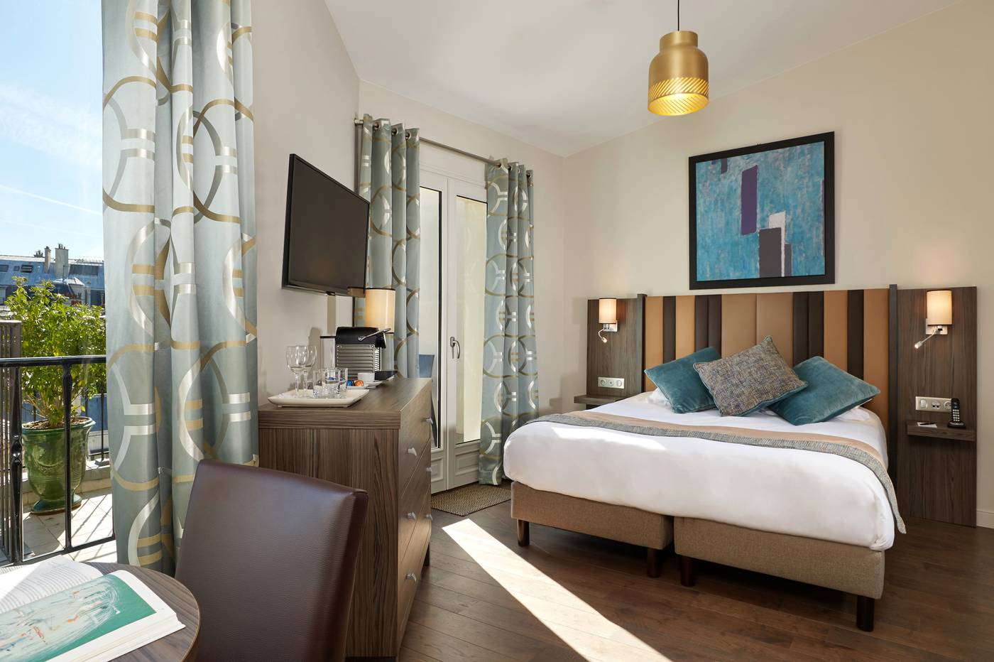 Regence-Etoile-Room-6