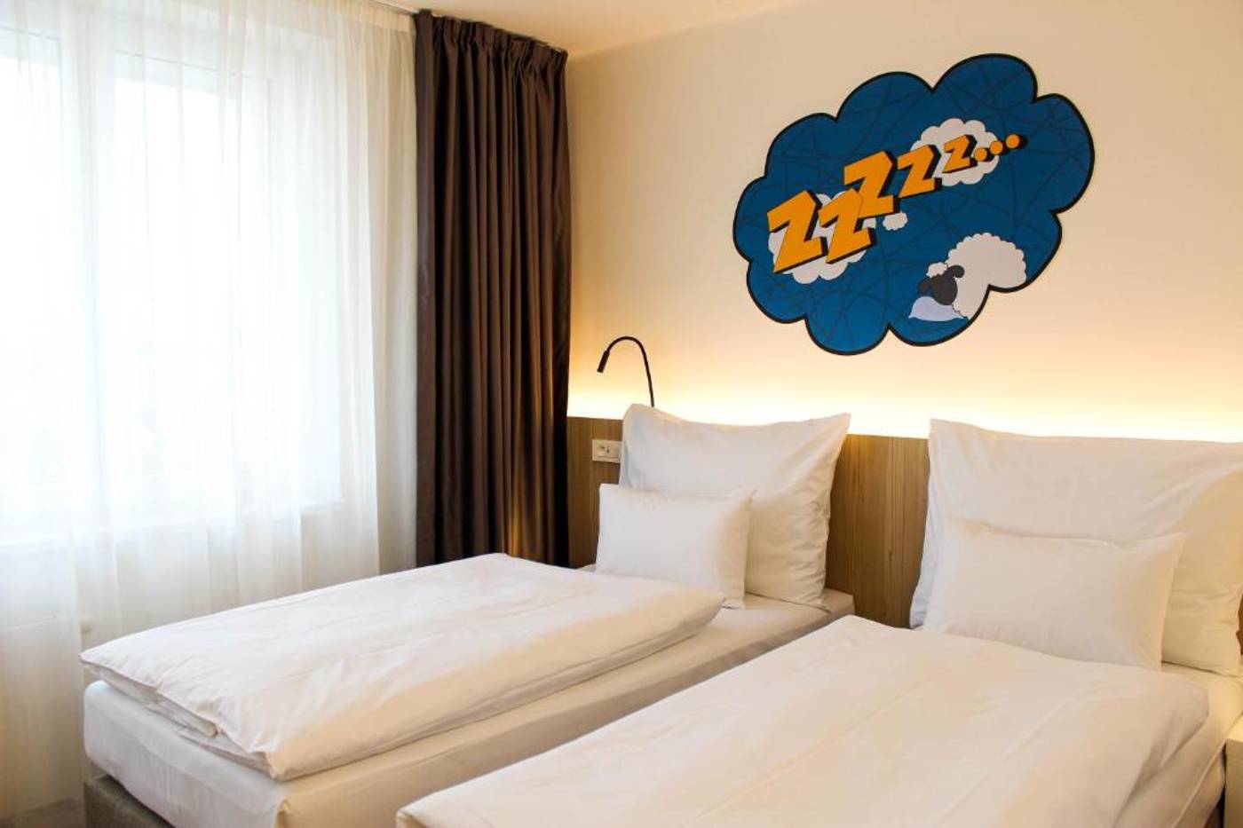 Comfort-Hotel-Prague-City-East-Room-19
