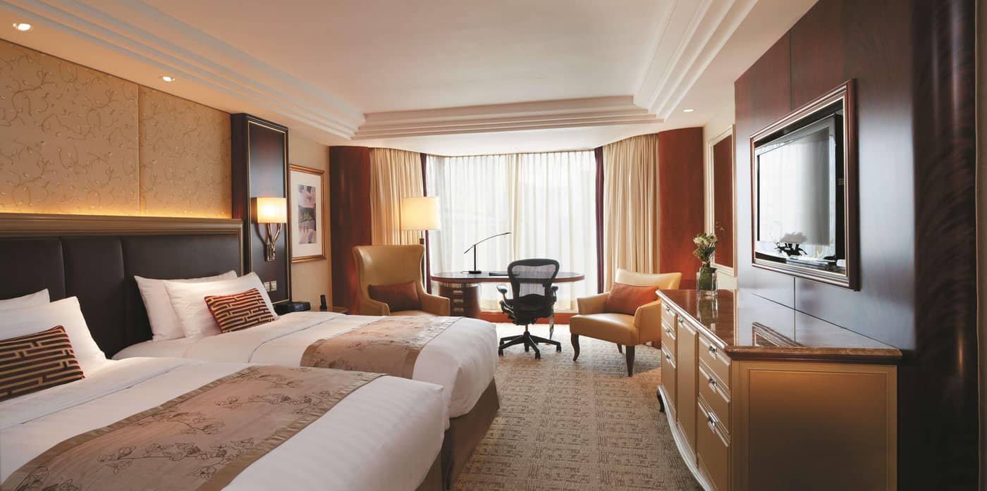Kowloon-Shangri-La-Hong-Kong-Room-6