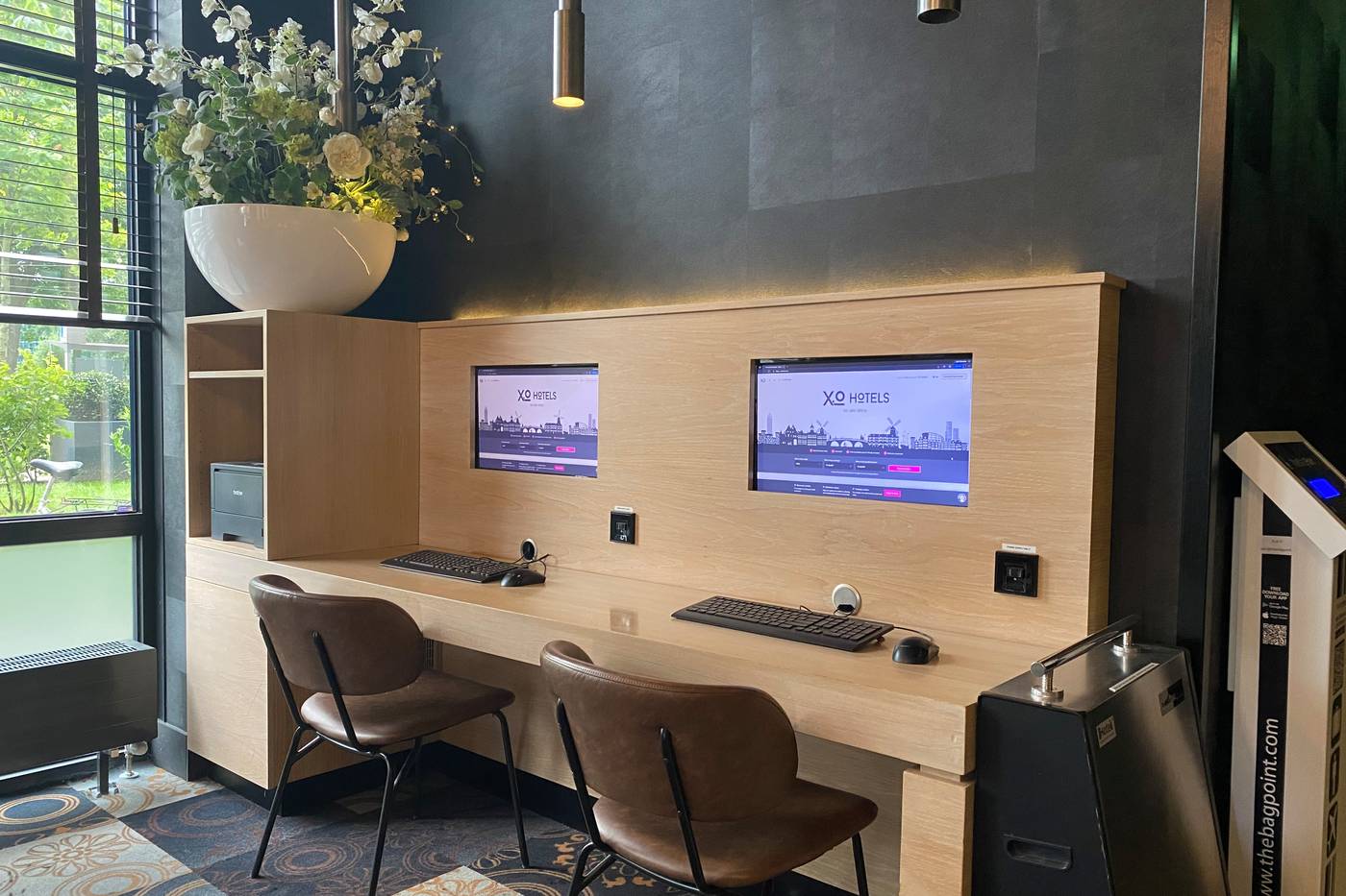 Xo-Hotels-Couture-Lobby-14