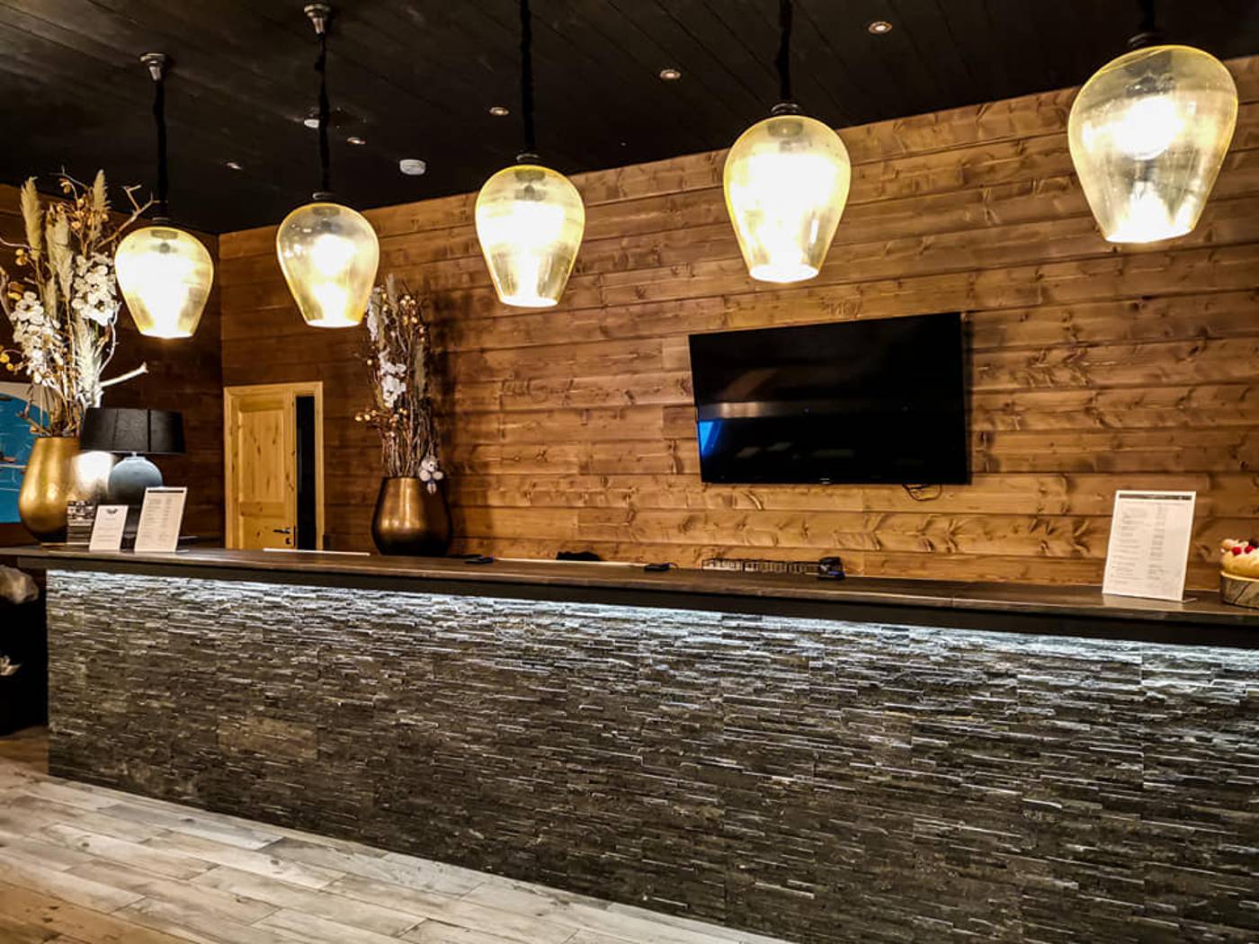 Northern Lights Village Saariselkä-Finland-Saariselkä-Lobby-6