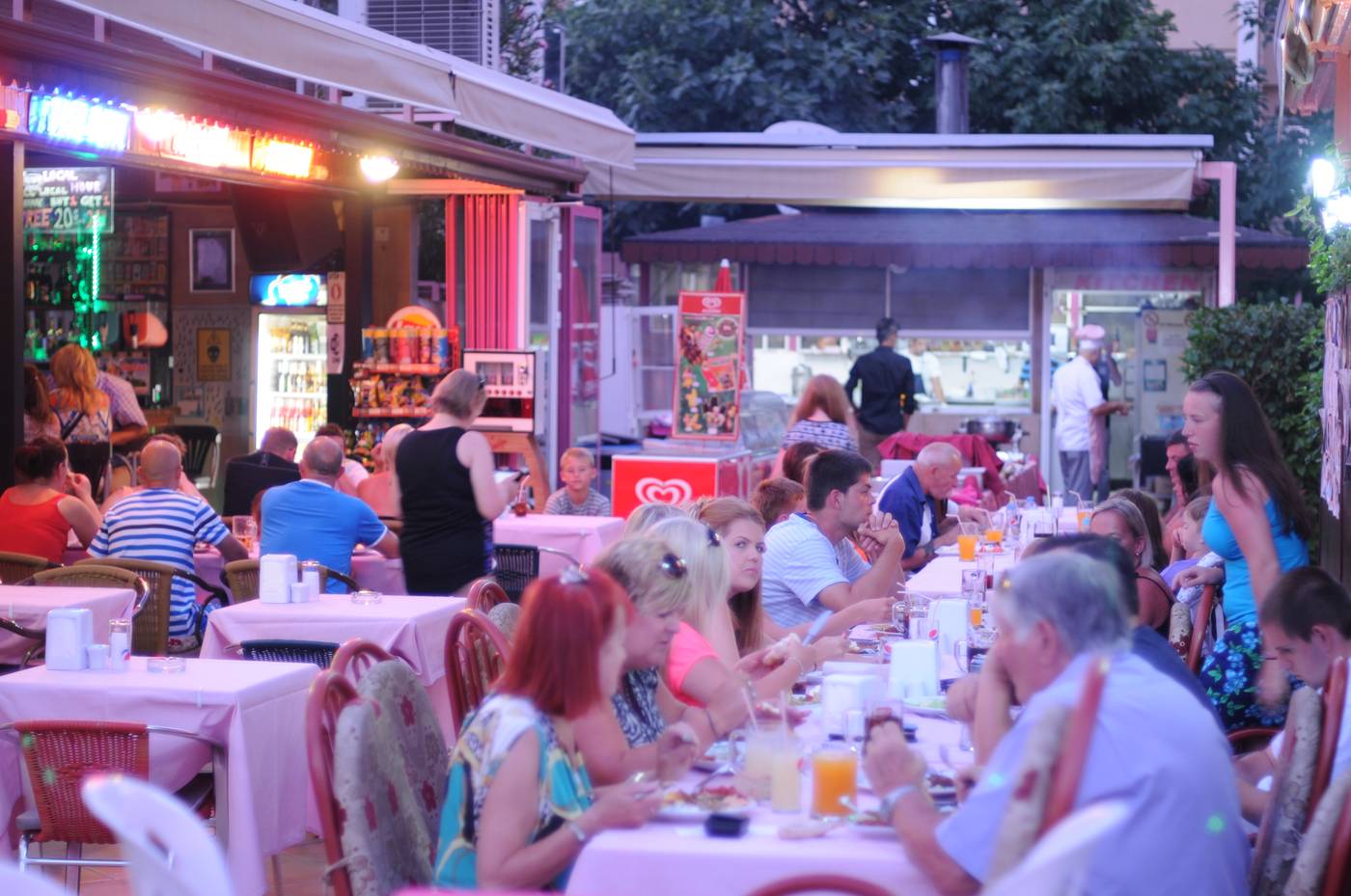 Rosy-Apart-Restaurant-30