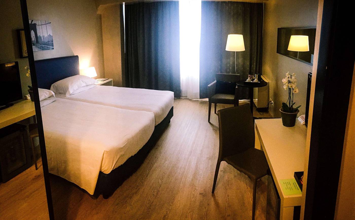 Hotel-Blaise---Francis-Room-45