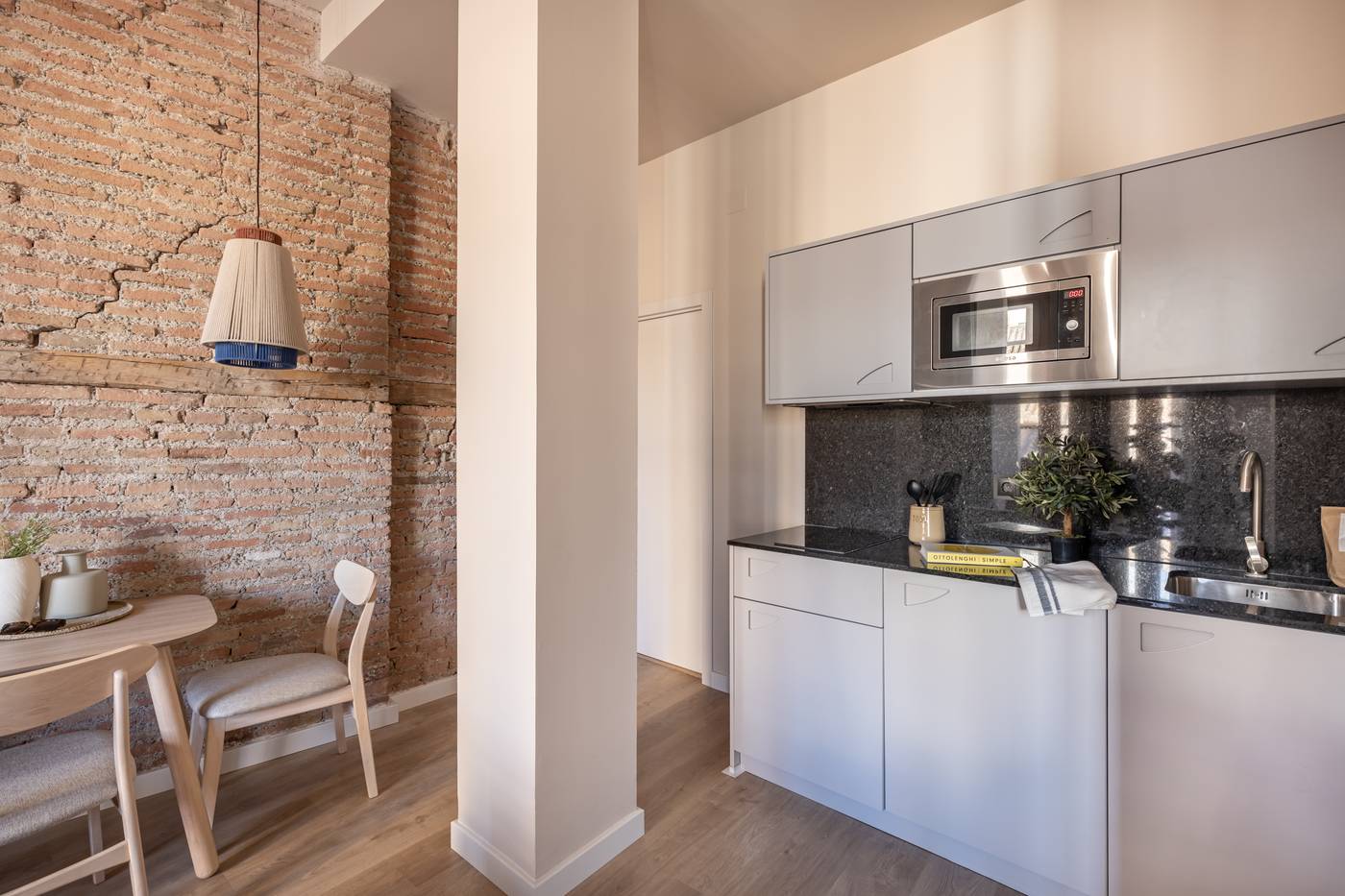 Libere-Malaga-Teatro-Romano-Room-22