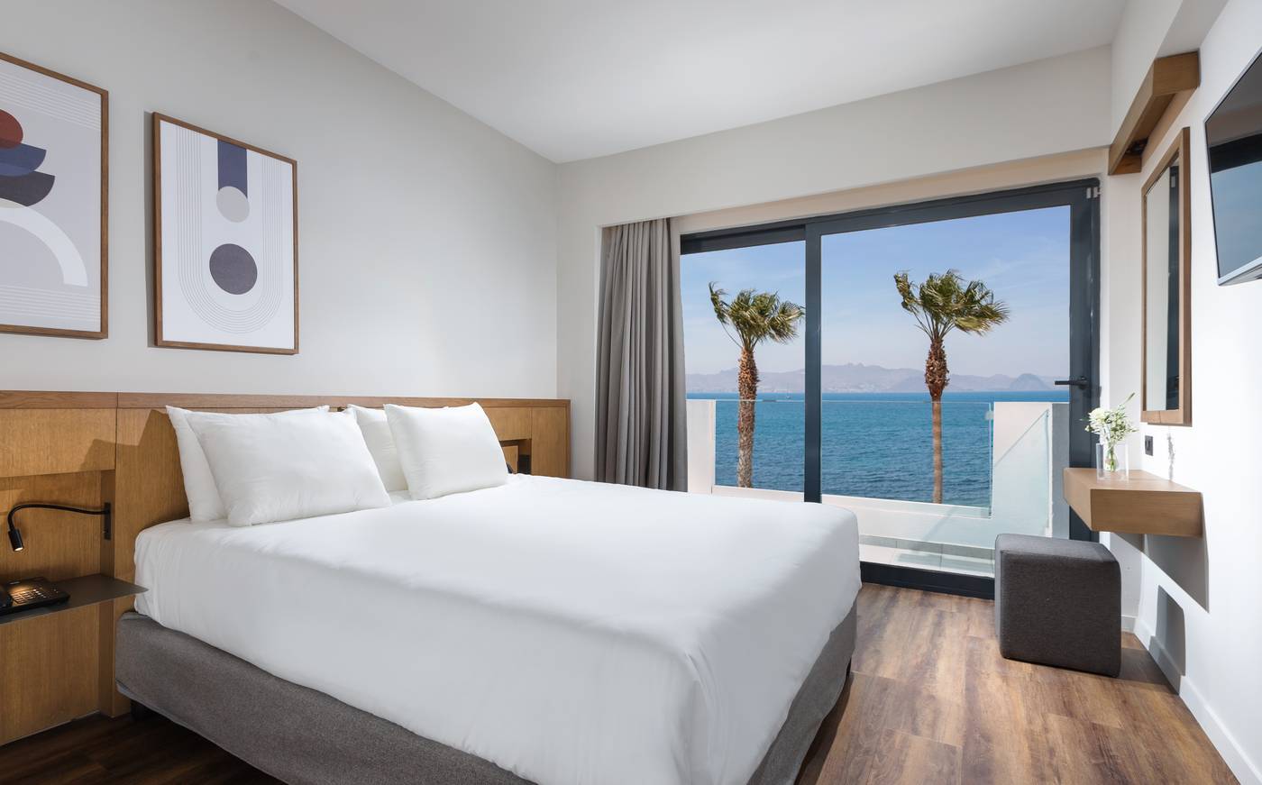 Kos-Hotel-Junior-Suites-Room-23