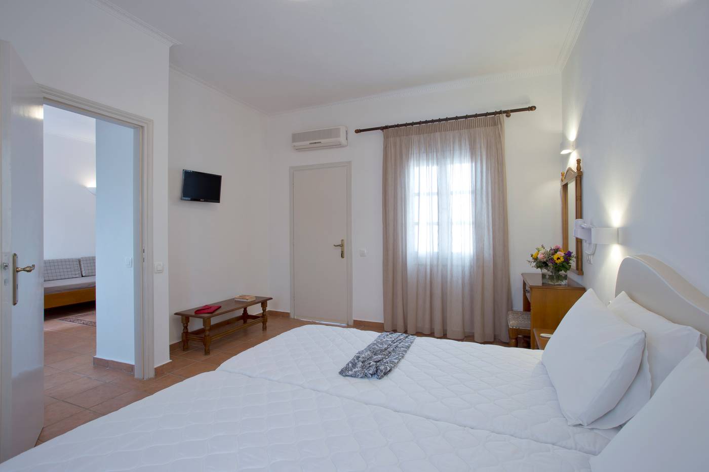 Alexandra-Aparthotel-Room-20