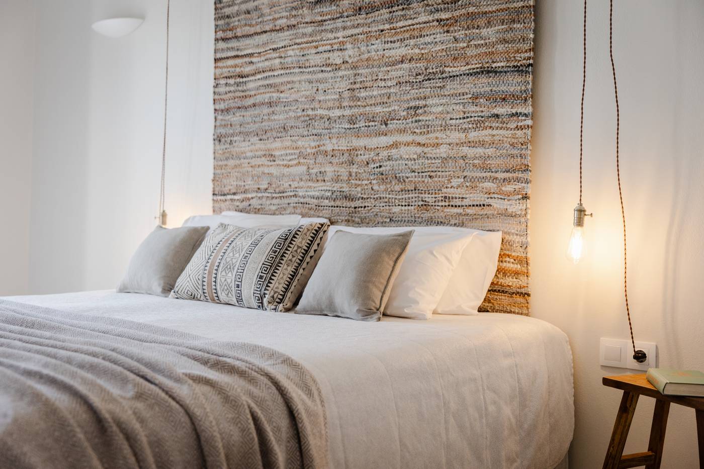 Scorpios-Beach-Room-23