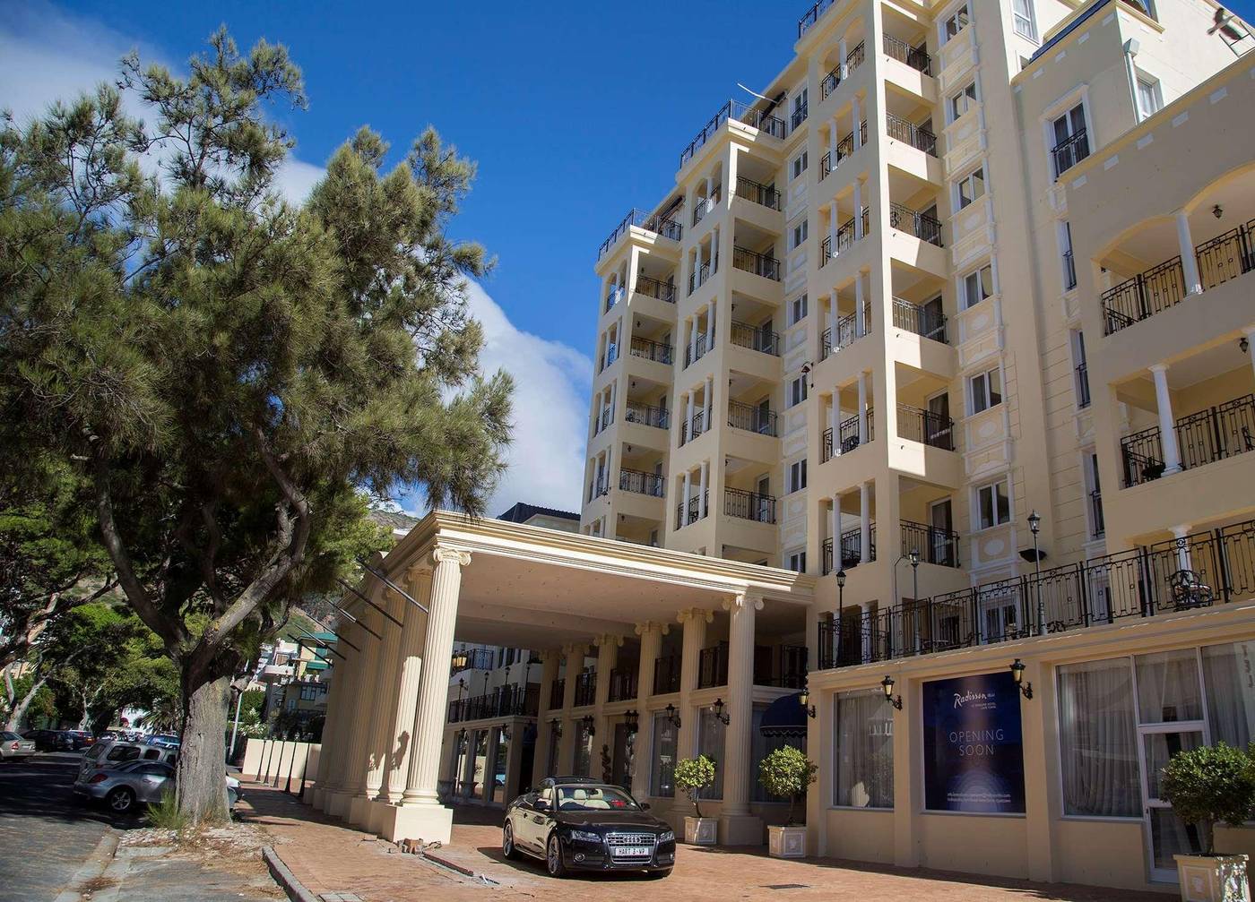 Radisson-Blu-Le-Vendome-General-view-4