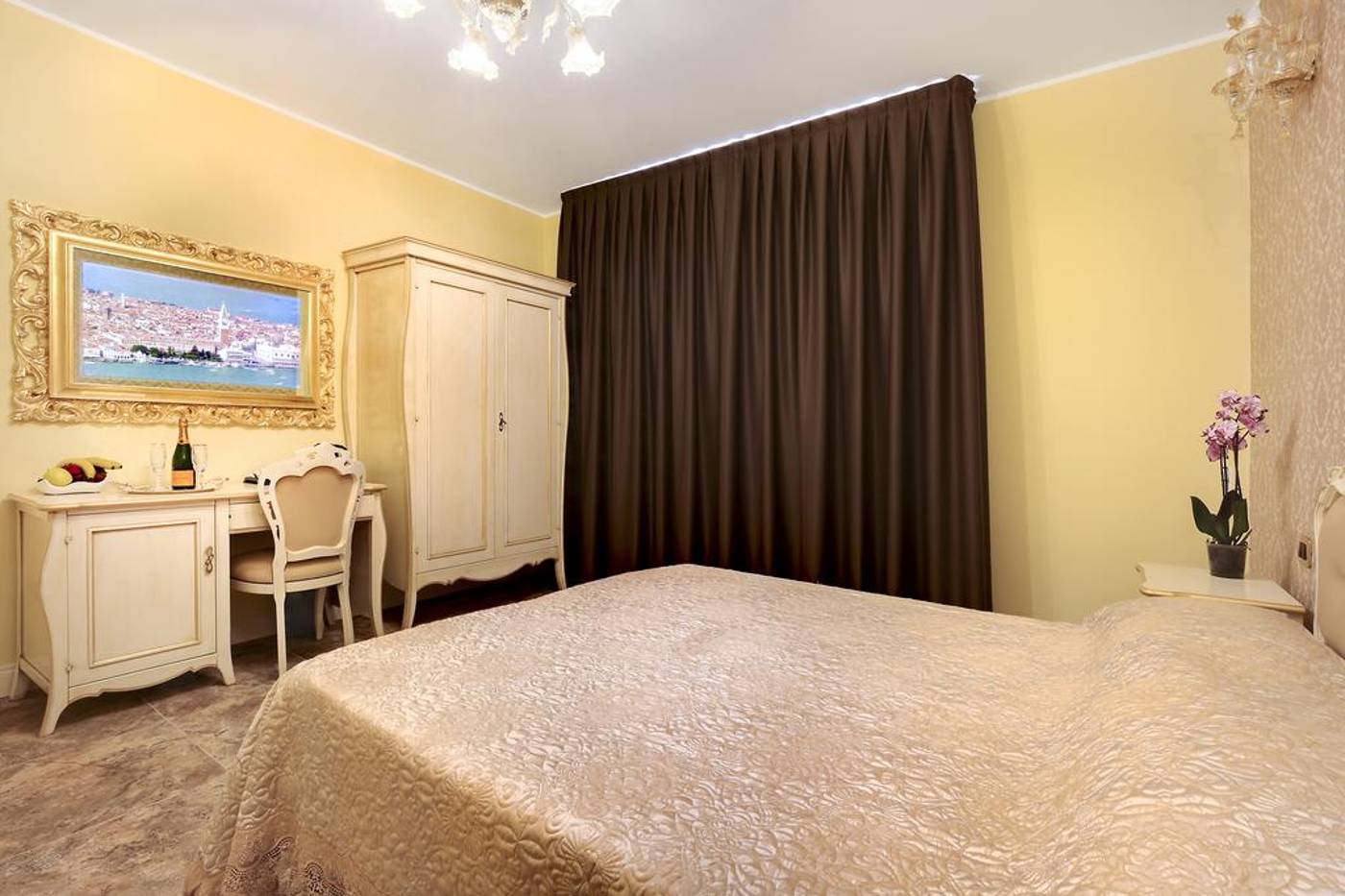 Hotel-New-Reiter-Room-6