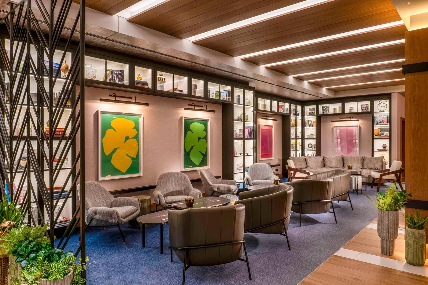 DoubleTree-by-Hilton-Berlin-Ku-damm-Lobby-13