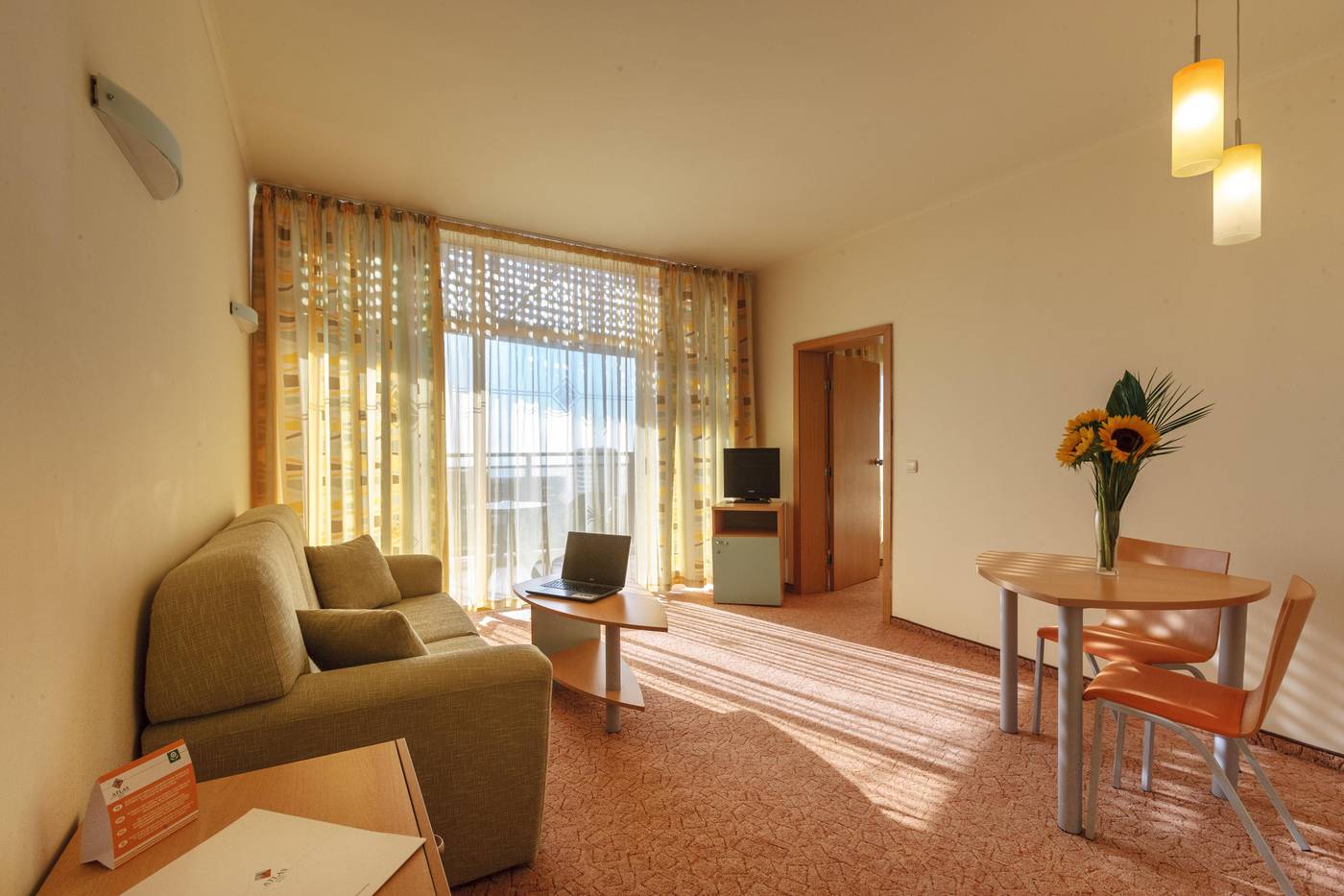 Atlas-Bulgaria-GOLDEN SANDS-Room-9