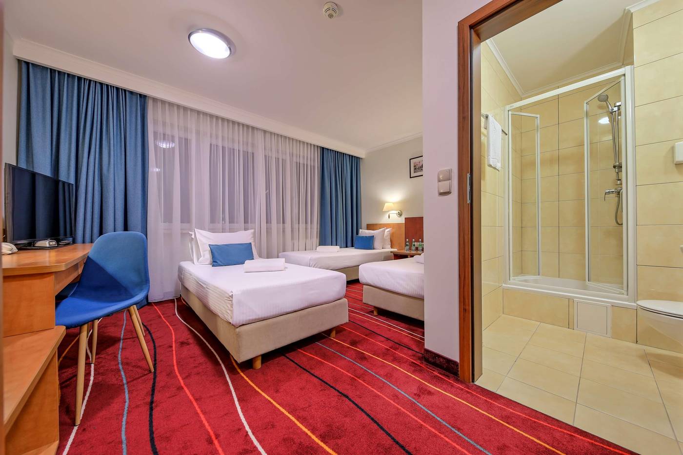 Best-Western-Hotel-Portos-Room-9