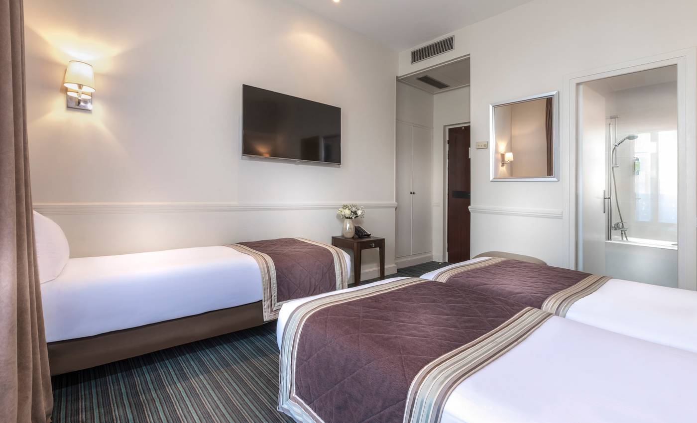 Elysees-Ceramic-Room-34