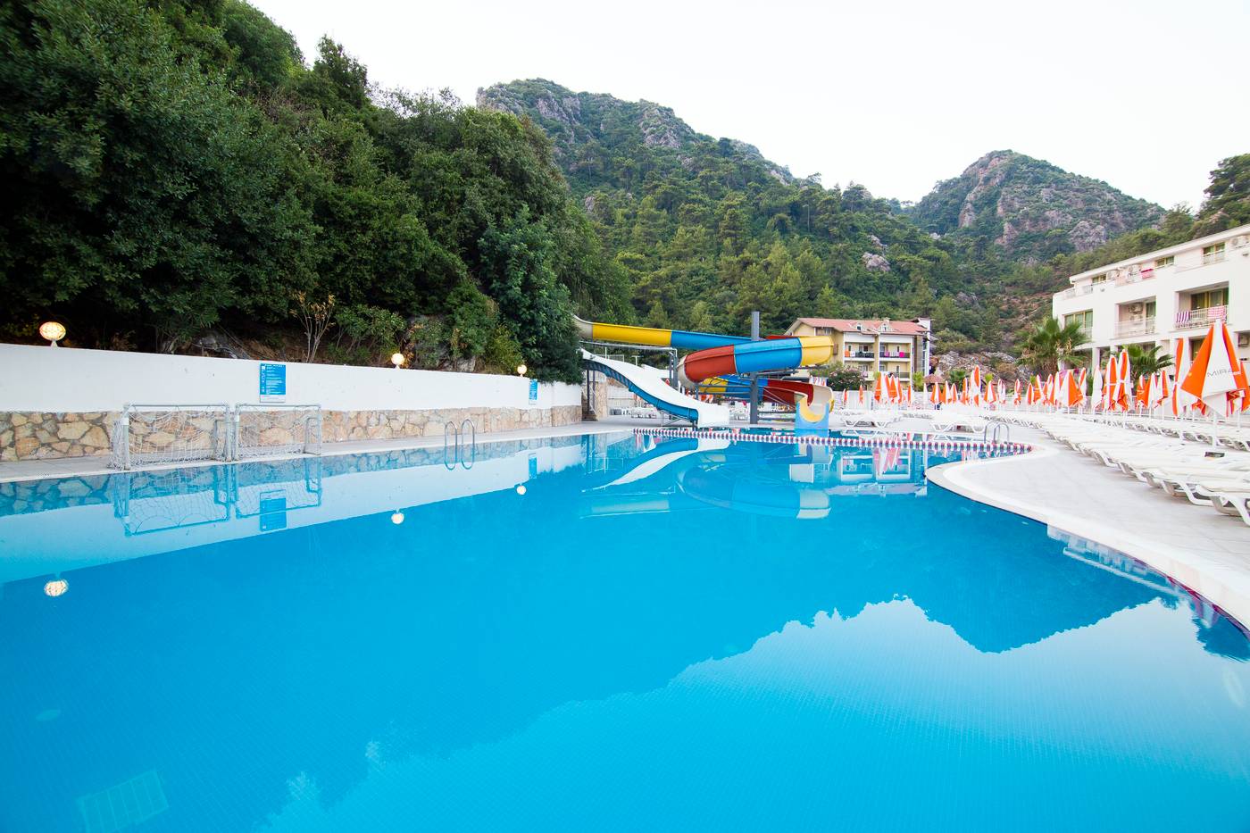 Mirage-World-Pool-4