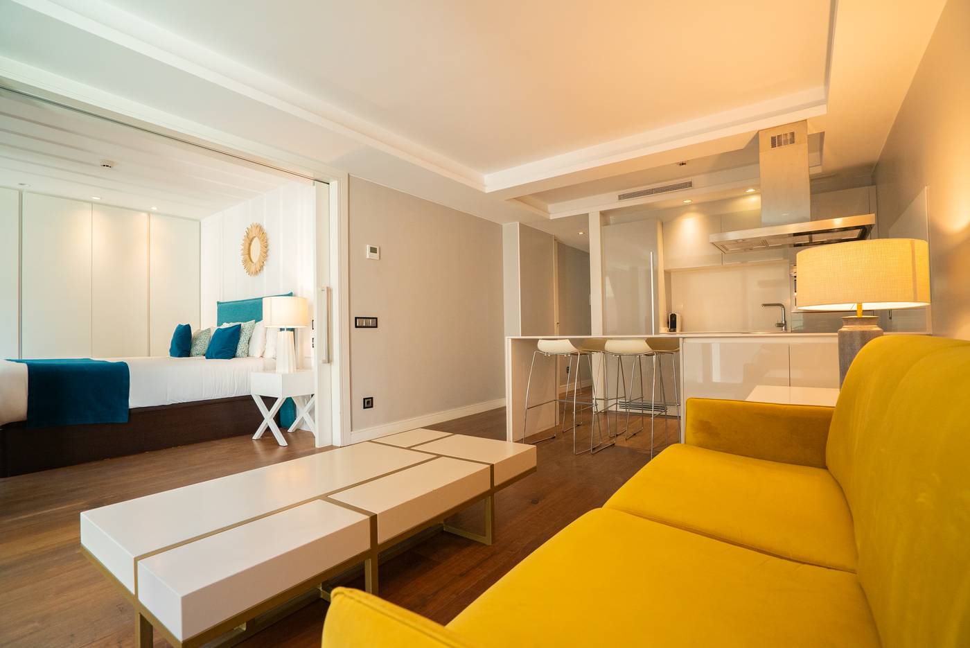 Gran-Via-Centric-II-Room-8