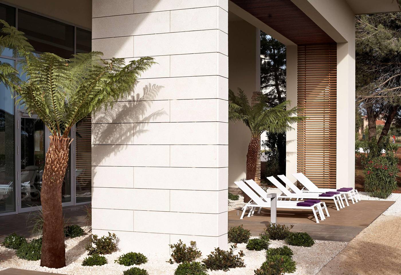 Park-Plaza-Belvedere-Sports-and-Entertainment-10