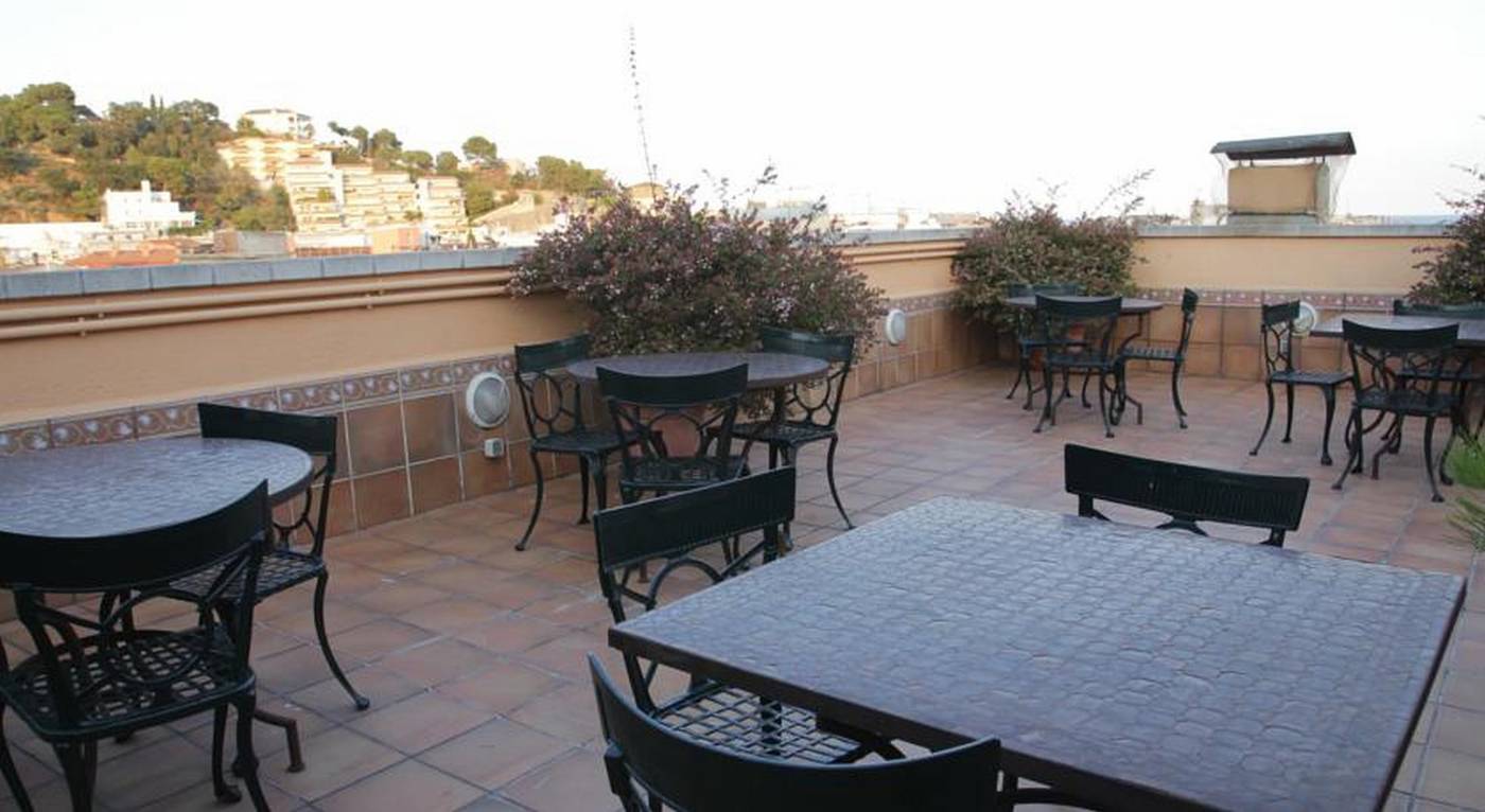 URH-Vila-de-Tossa-Terrace-4