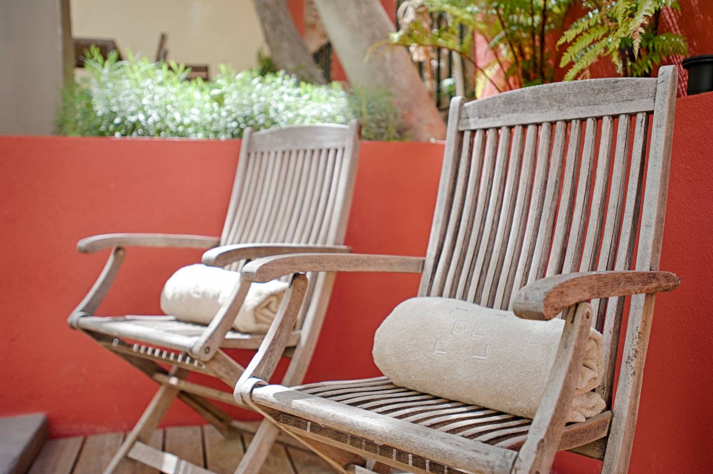 Dear-Lisbon-Charming-House-Pool-40