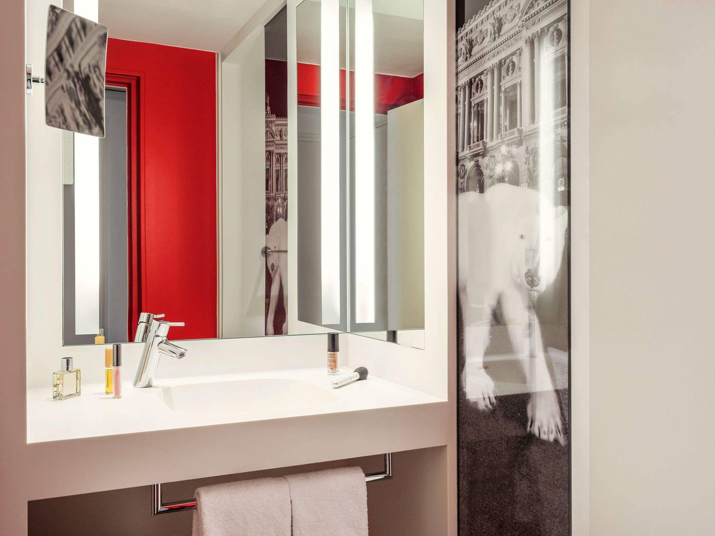 Mercure-Paris-Opera-Louvre-Room-32