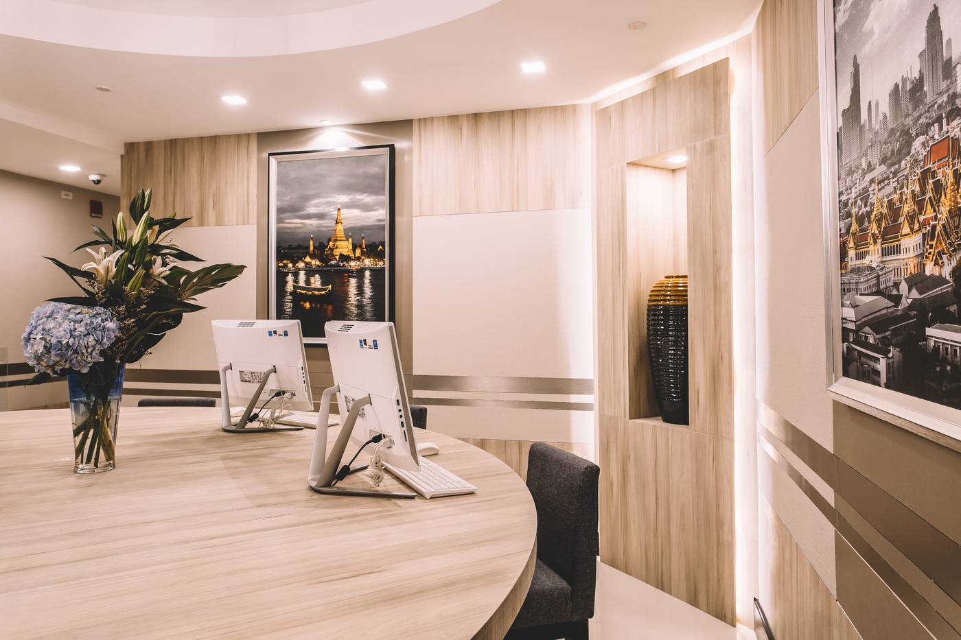 Adelphi Suites Bangkok-Thailand-BANGKOK-Lobby-8
