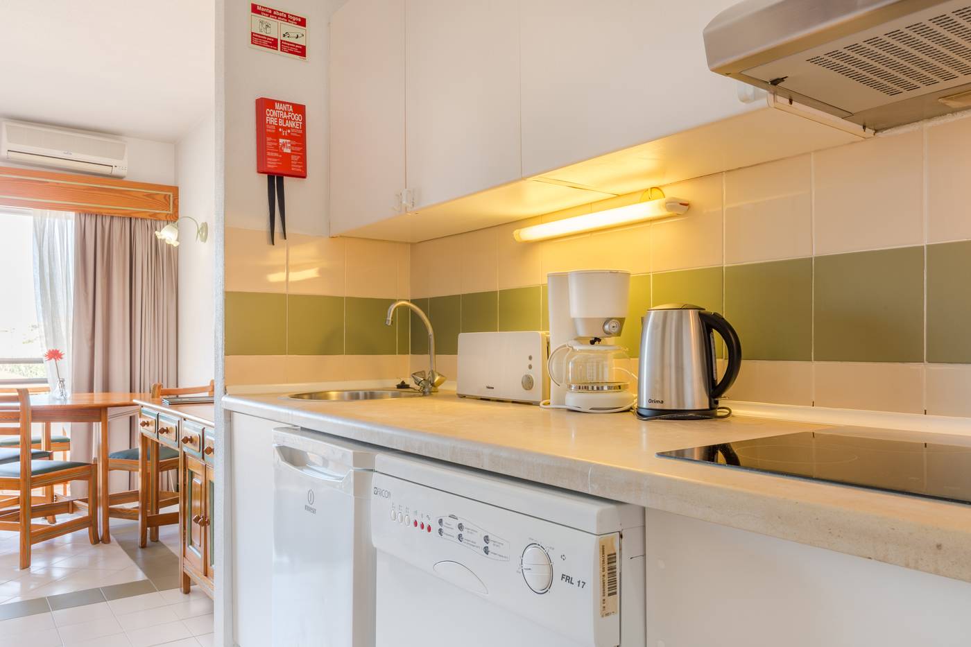 Luna-Hotel-da-Oura-Room-20