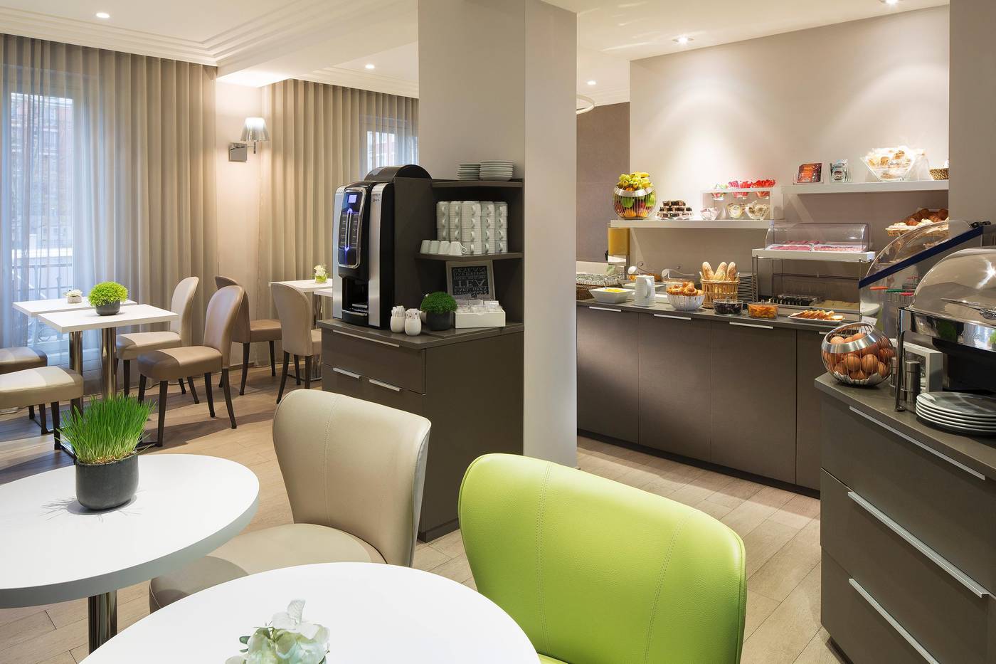 Hotel-Acropole-Restaurant-12