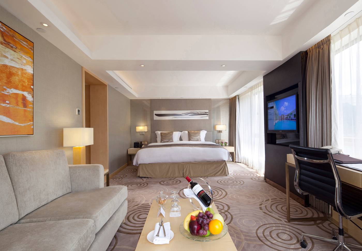 The-Royal-Garden-Room-10