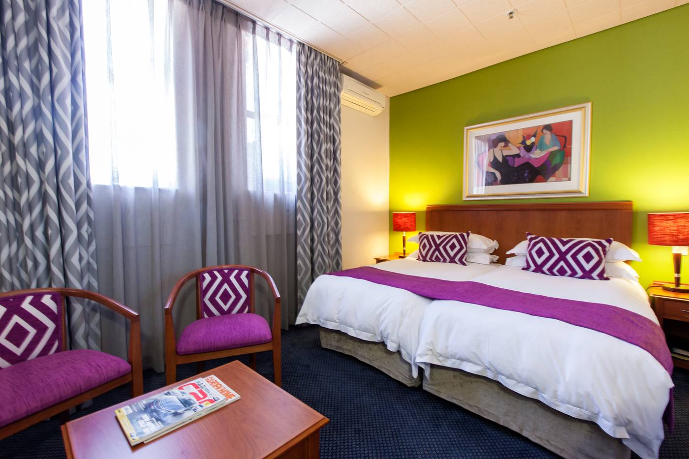 Cape-Town-Lodge-Hotel-Room-10