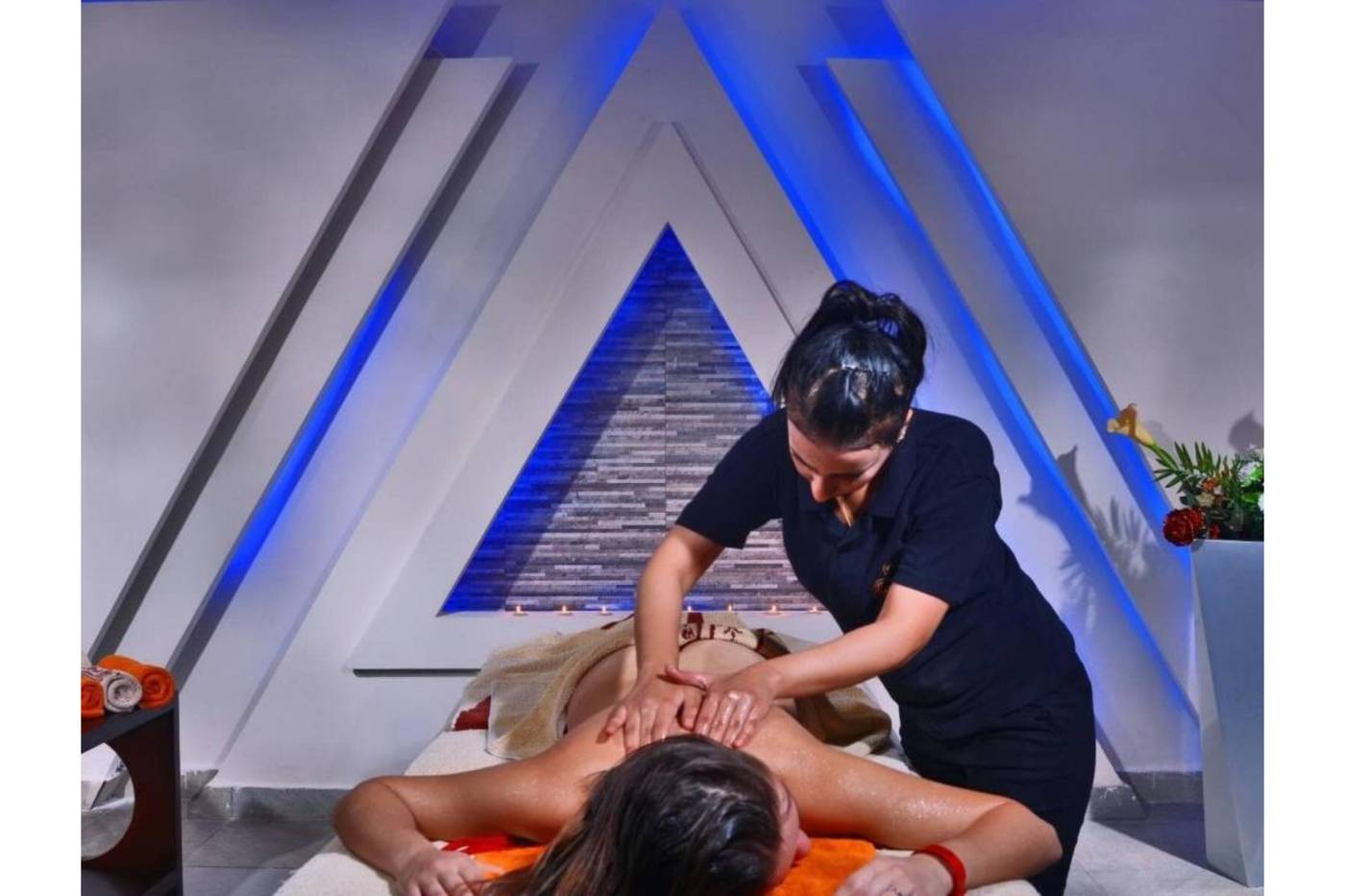 Pickalbatros-Royal-Moderna-Sports-and-Entertainment-46