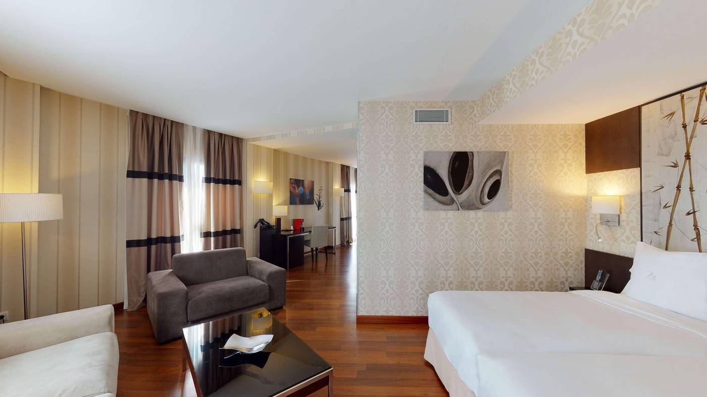 Paseo-del-Arte-Room-32