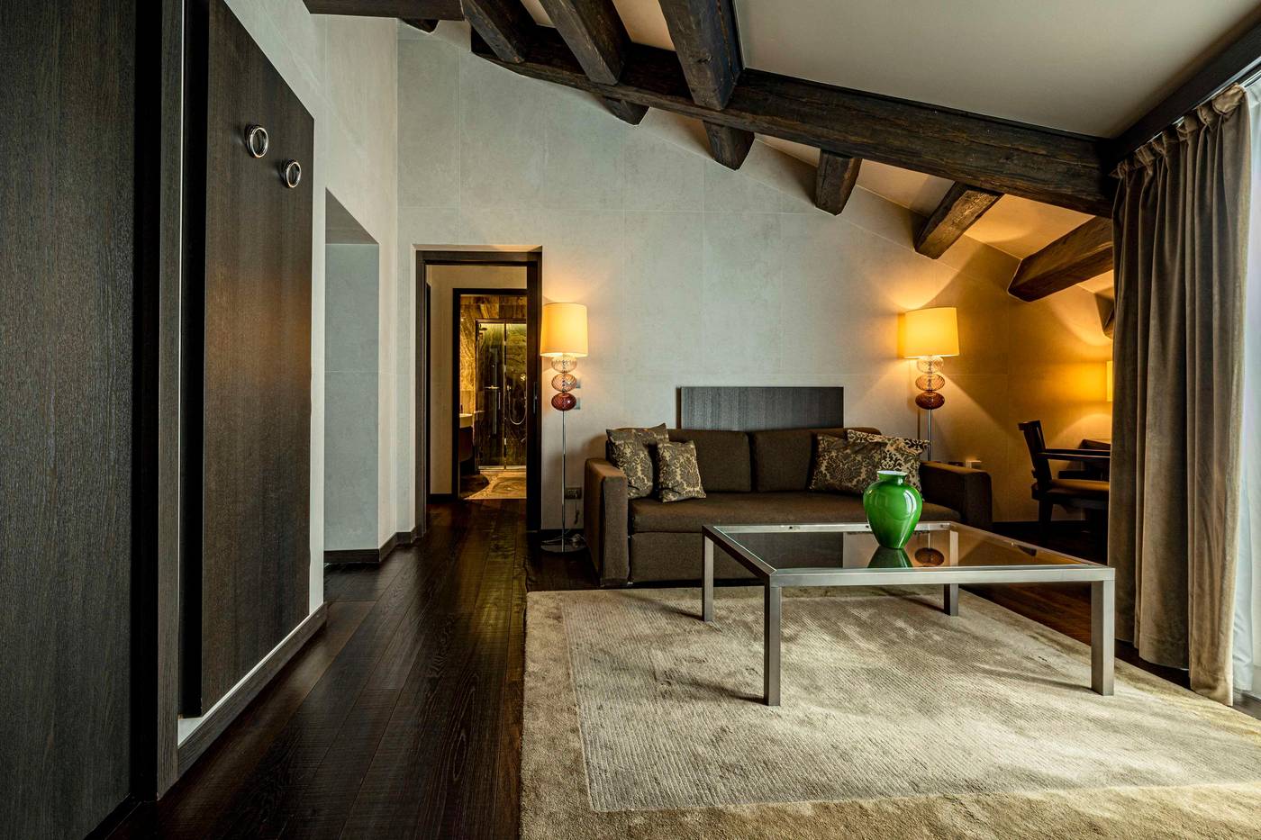 Hyatt-Centric-Murano-Venice-Room-38