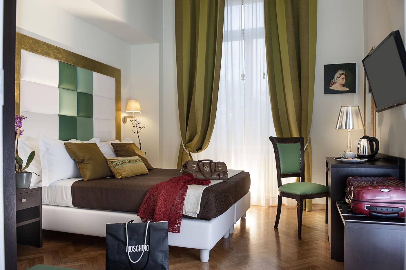 Dve-Suite-Rome-Room-10
