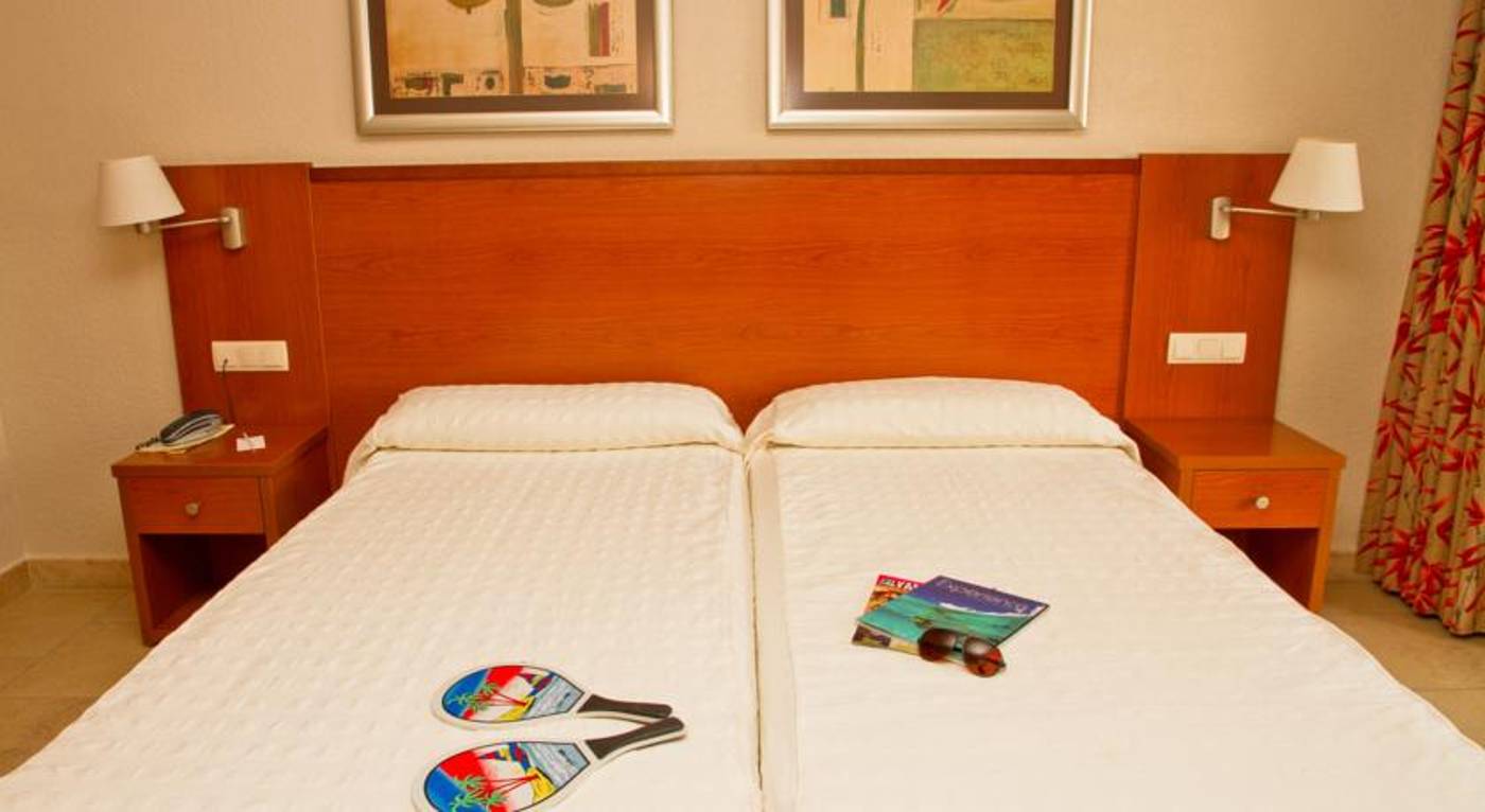 Las-Palmeras-Room-27