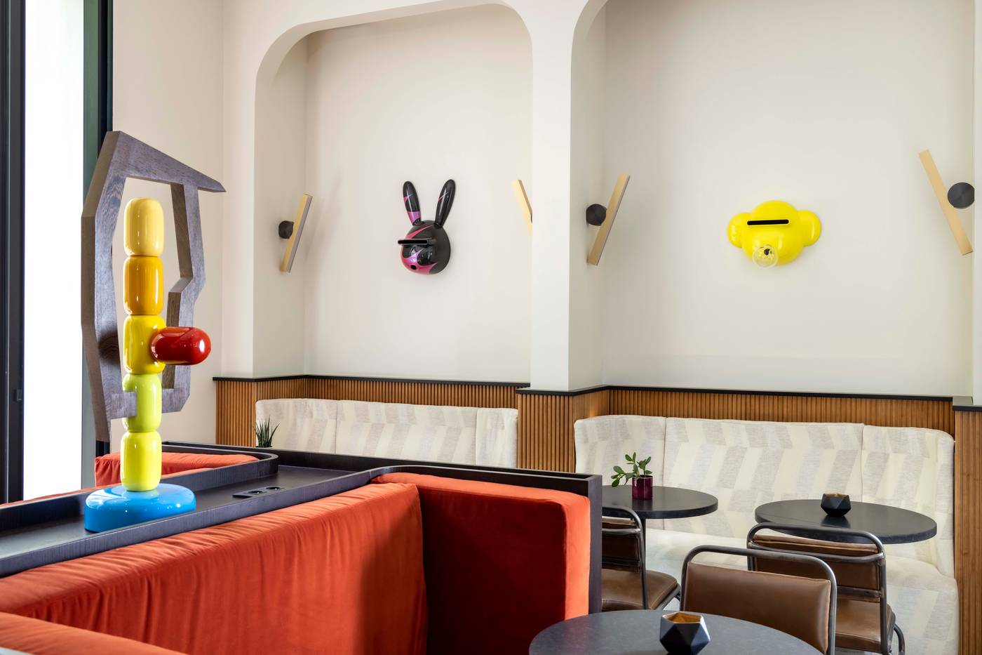 Hotel-Le-37-Bis-Lobby-17