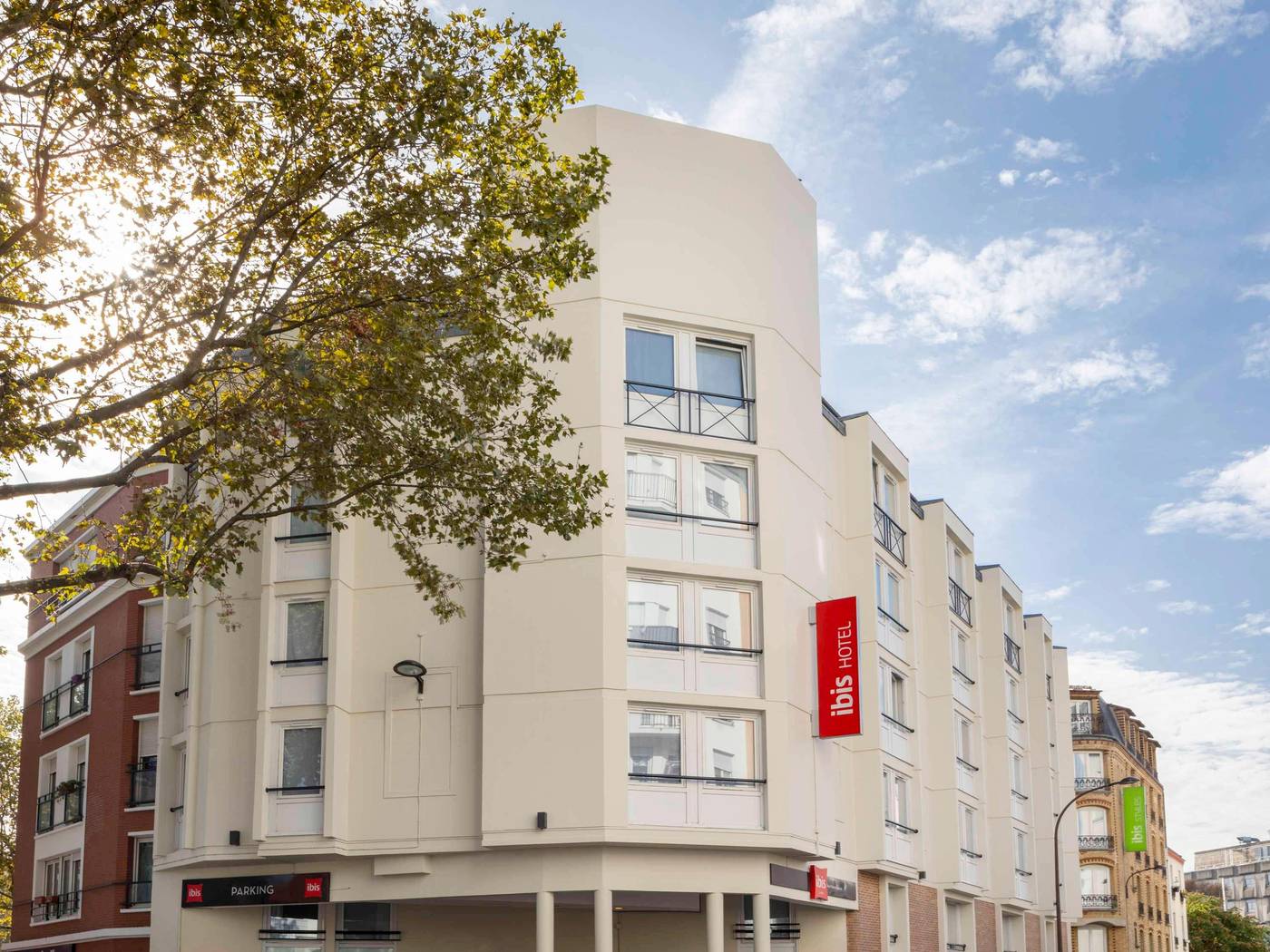 Ibis-Paris-Nation-Davout-General-view-1