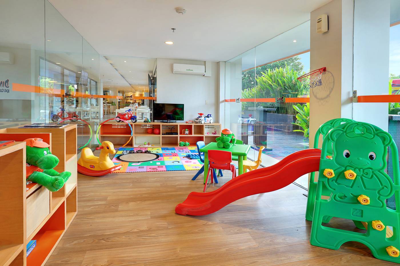 Harris Hotel Seminyak-Indonesia-BALI-General view-4