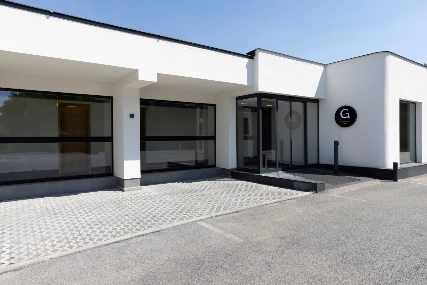 Hotel-Golf-Prague-General-view-44