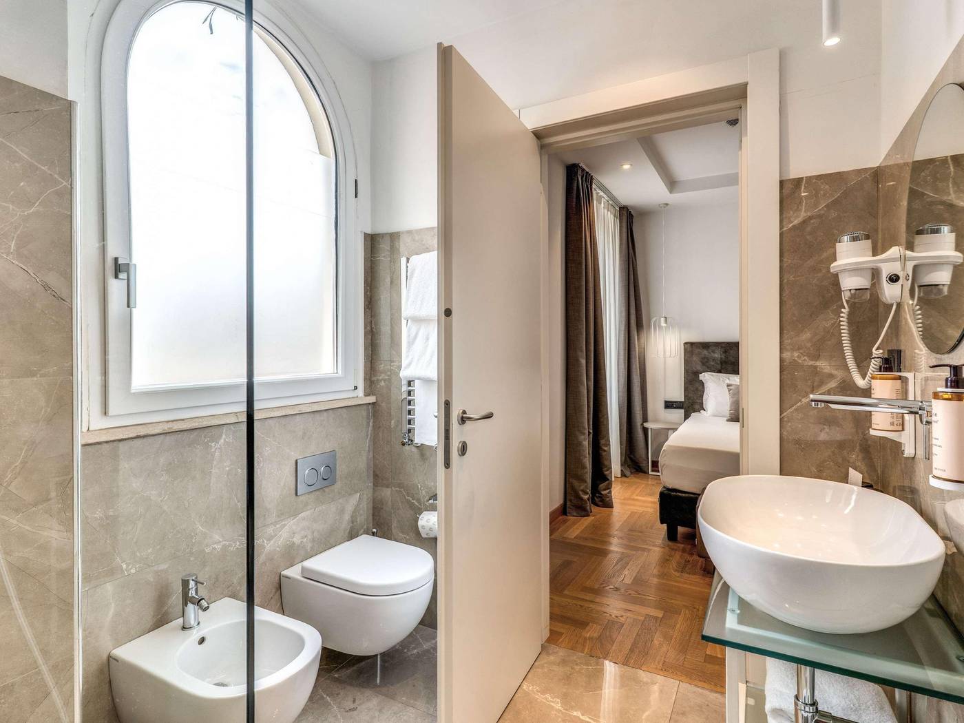 Mercure-Roma-Centro-Termini-Room-49