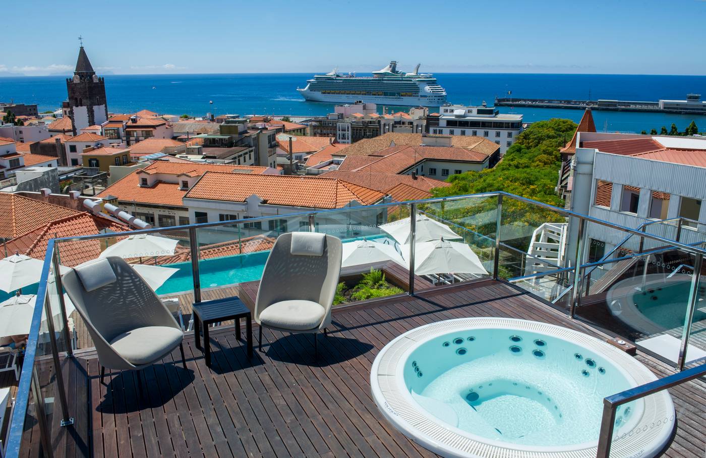 Castanheiro-Boutique-Hotel-Pool-1