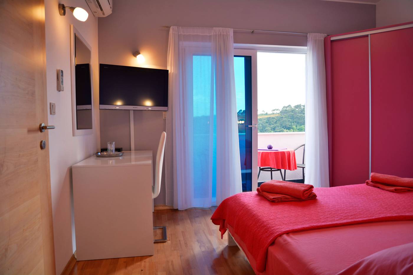 Villa-Avantgarde-BandB-Room-21