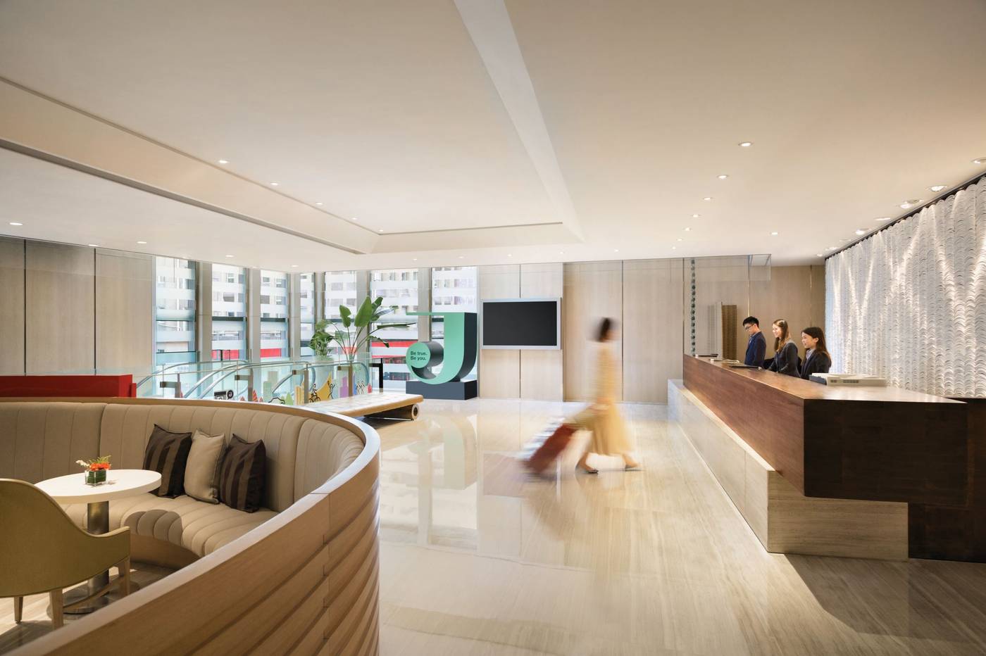 JEN-Hong-Kong-by-Shangri-La-Lobby-2