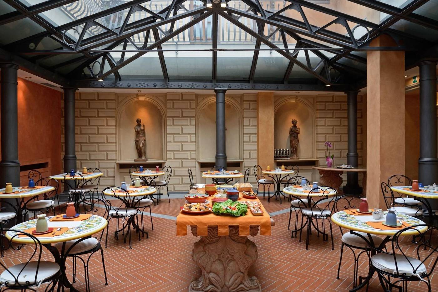 Alba-Palace-Restaurant-79