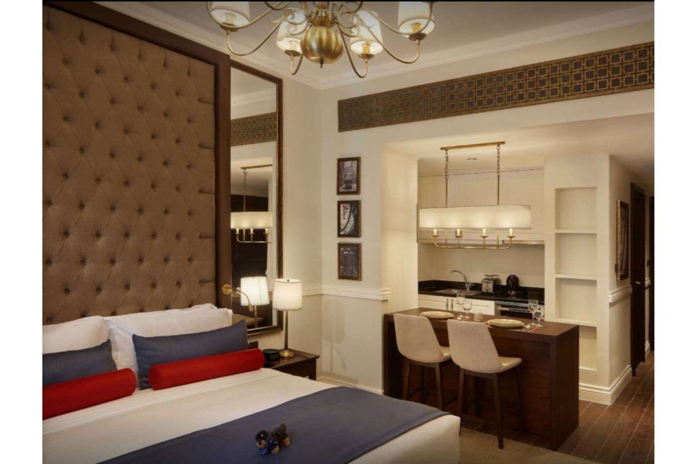 Dukes-The-Palm--a-Royal-Hideaway-Hotel-Room-40