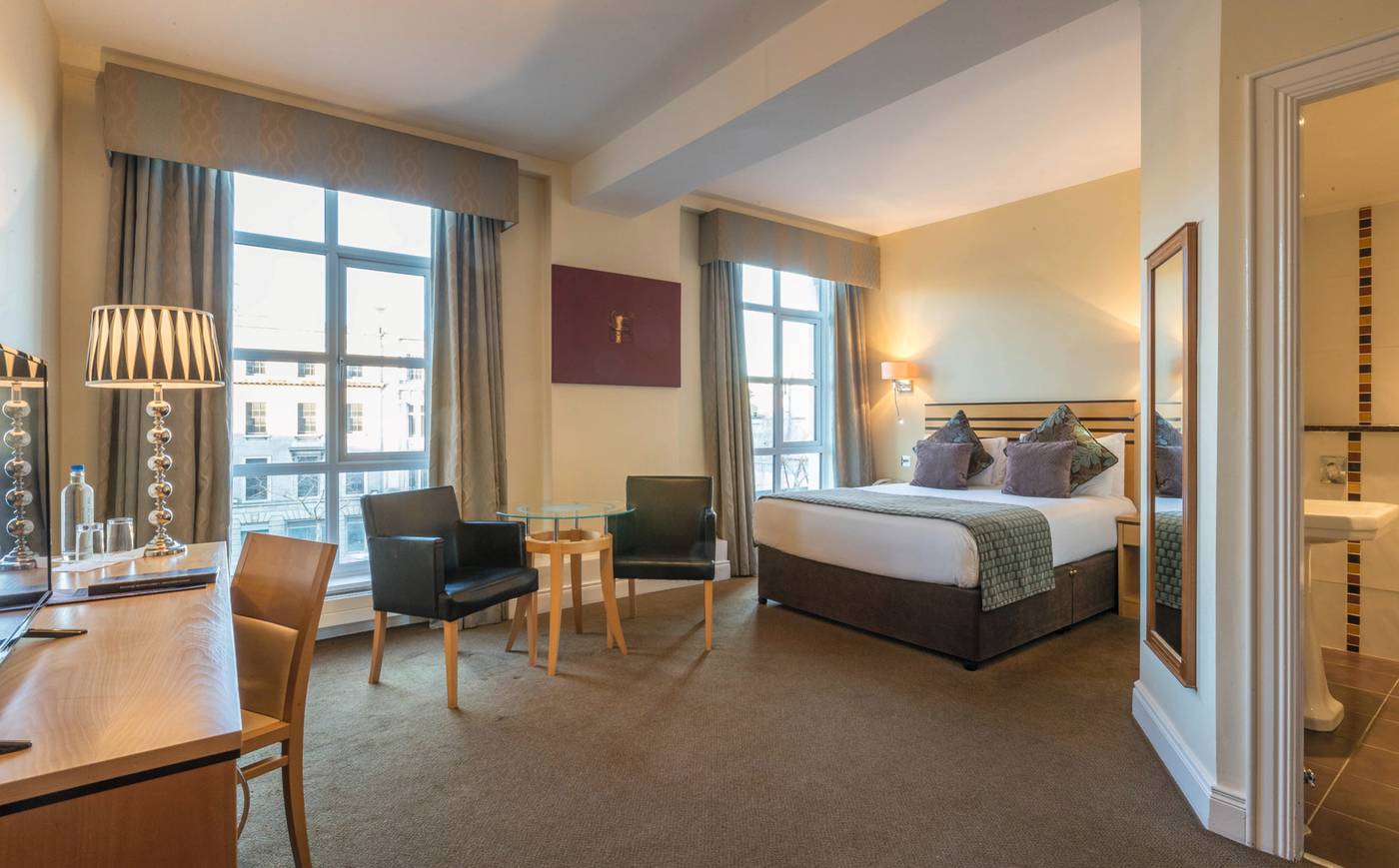 Riu-Plaza-The-Gresham-Dublin-Room-11