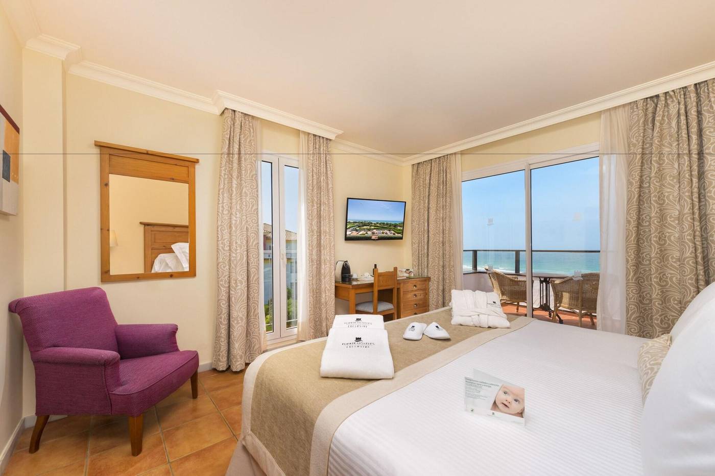 Hotel-Fuerte-Conil-Costaluz-Room-45