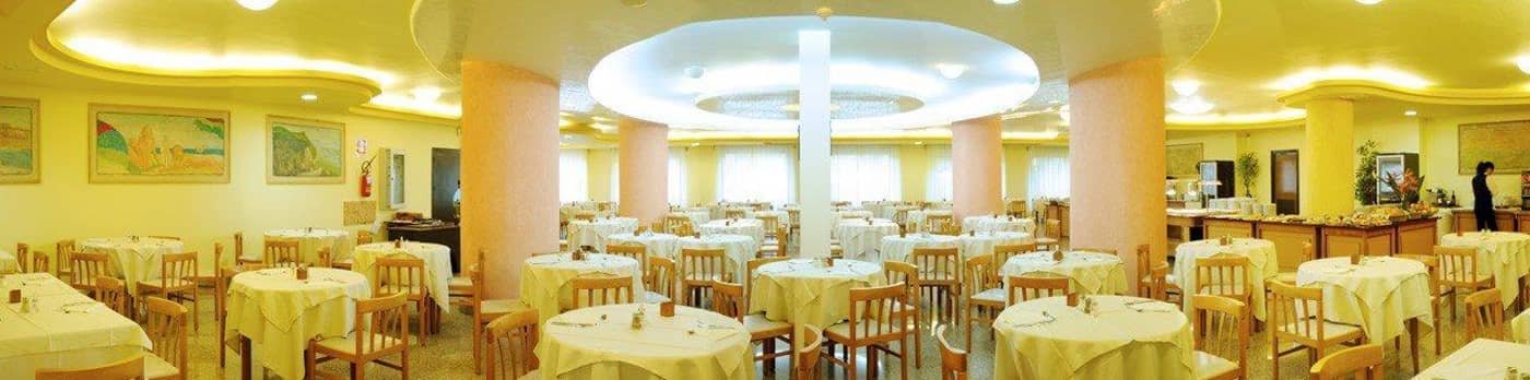 Hotel-Oasis-Restaurant-20