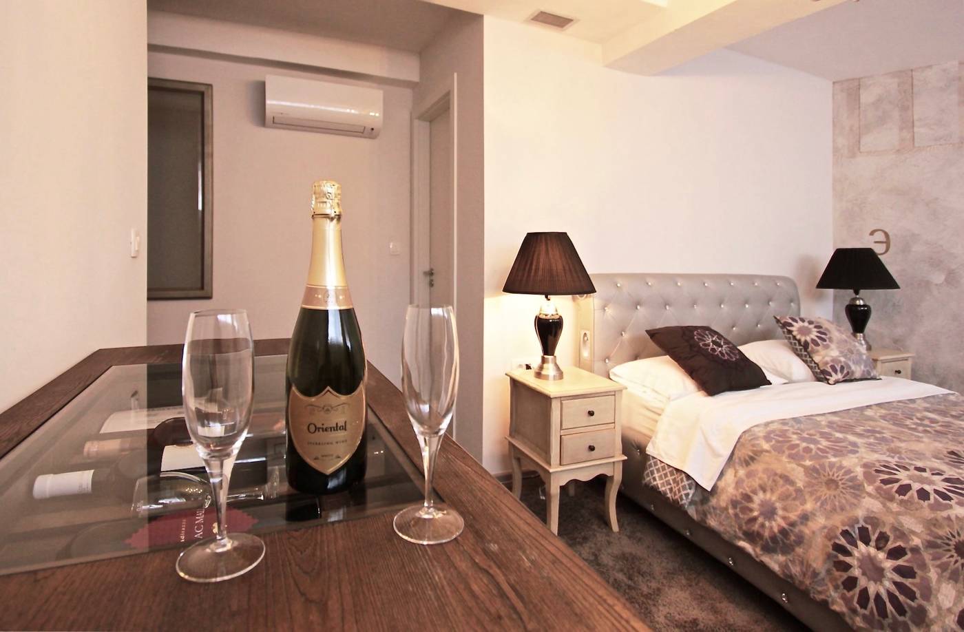 Prima-Luce-Downtown-Room-32