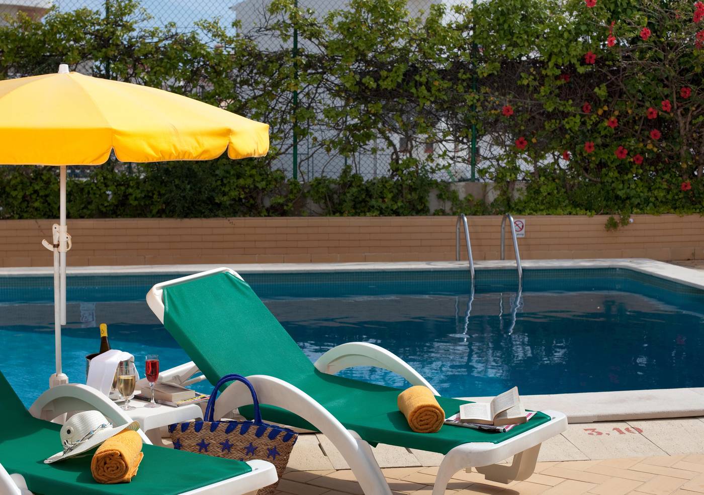 Oceanus-Aparthotel-Pool-8