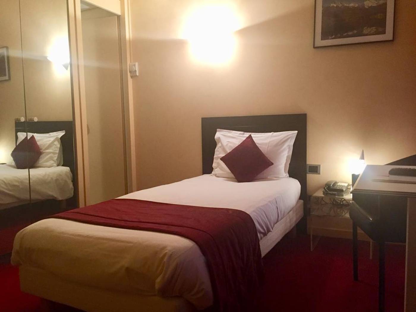 Hotel Du Palais De Lisle-France-ANNECY-General view-2