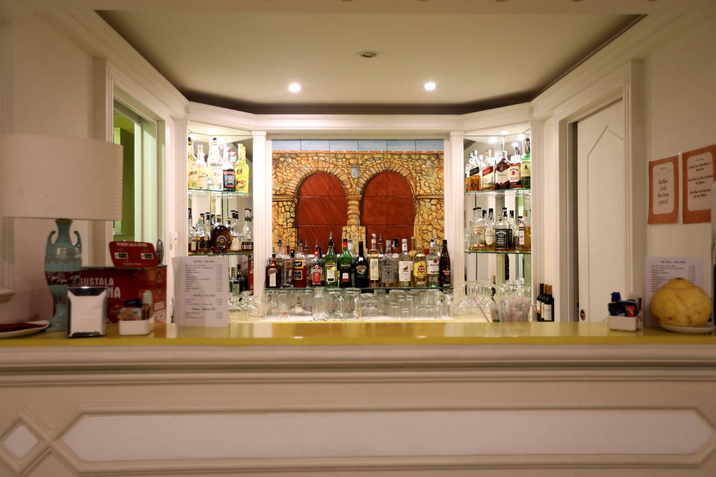 Astoria-Sorrento-Bar-26